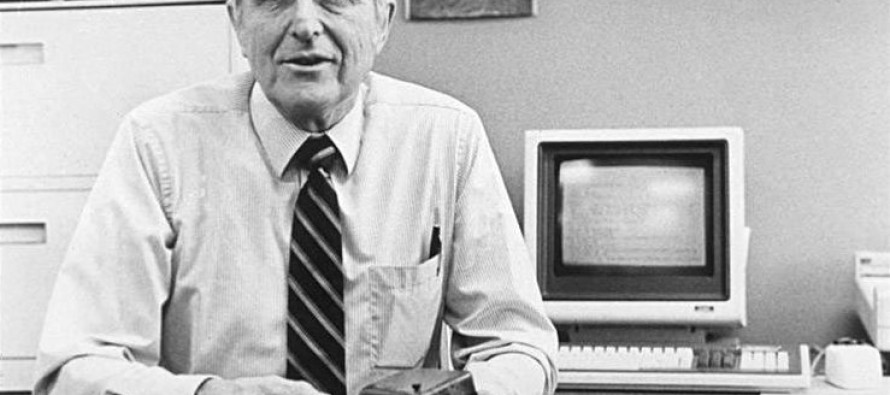 Douglas Carl Engelbart, the great Human-Computer interaction Inventor.