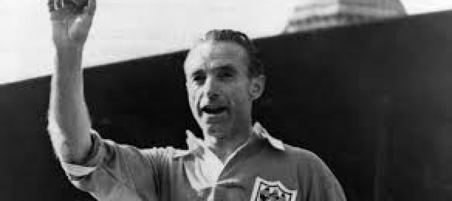 Sir Stanley  Matthews, the first greatest footballer in the history.