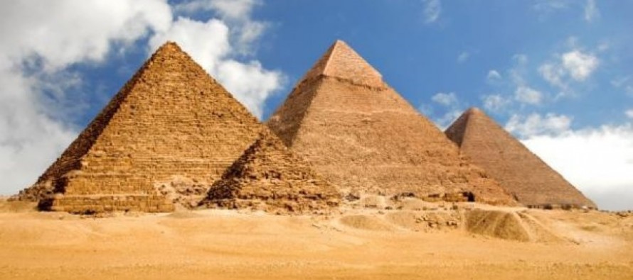 Egyptian Pyramids Of Giza