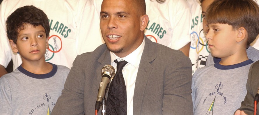 Ronaldo (Brazil Football Legend)